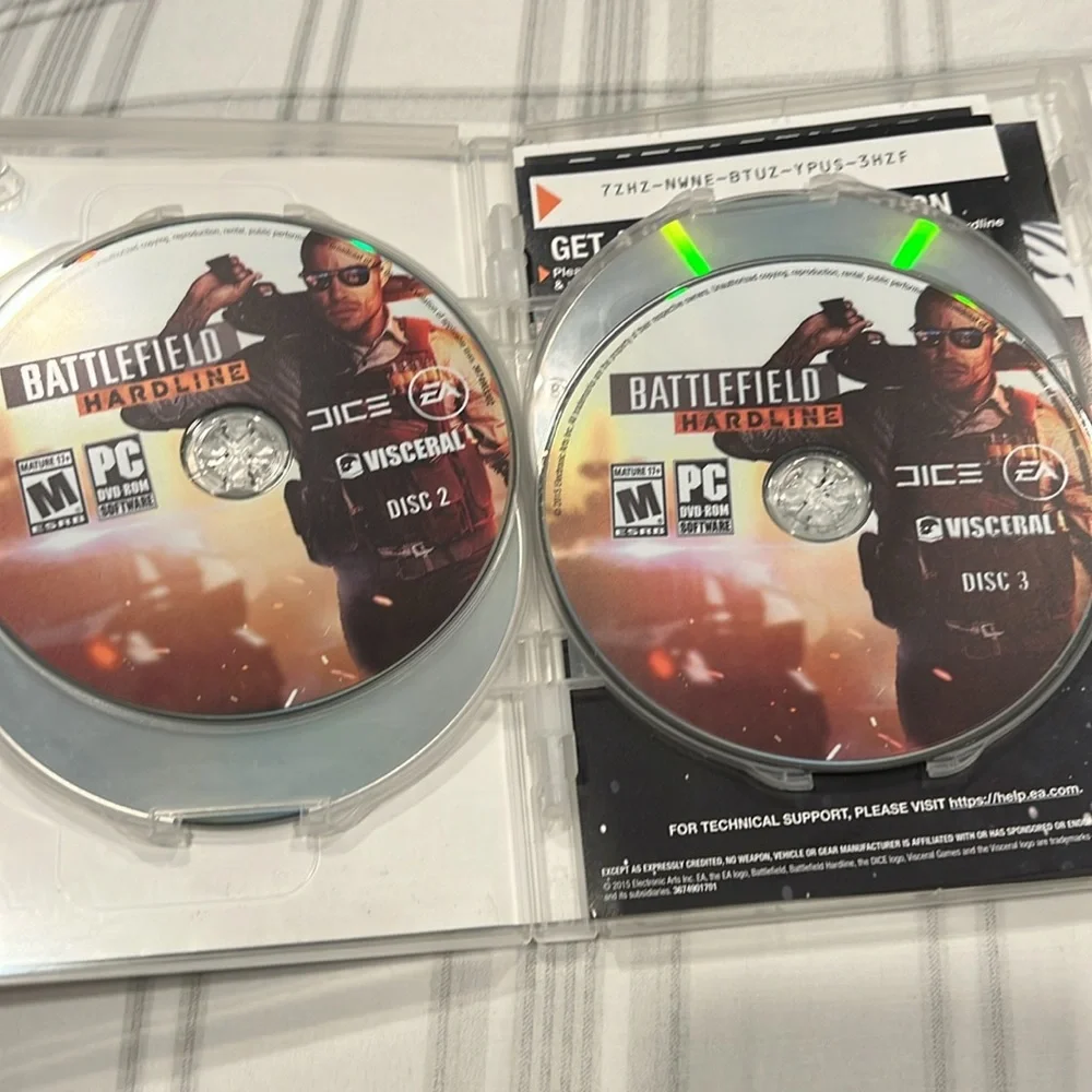 PC Game BATTLEFIELD HARDLINE (5 Discs)